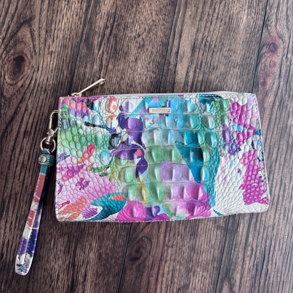 NWOT Brahmin Daisy Daylily Melbourne Leather Wristlet Clutch - Picture 3 of 14